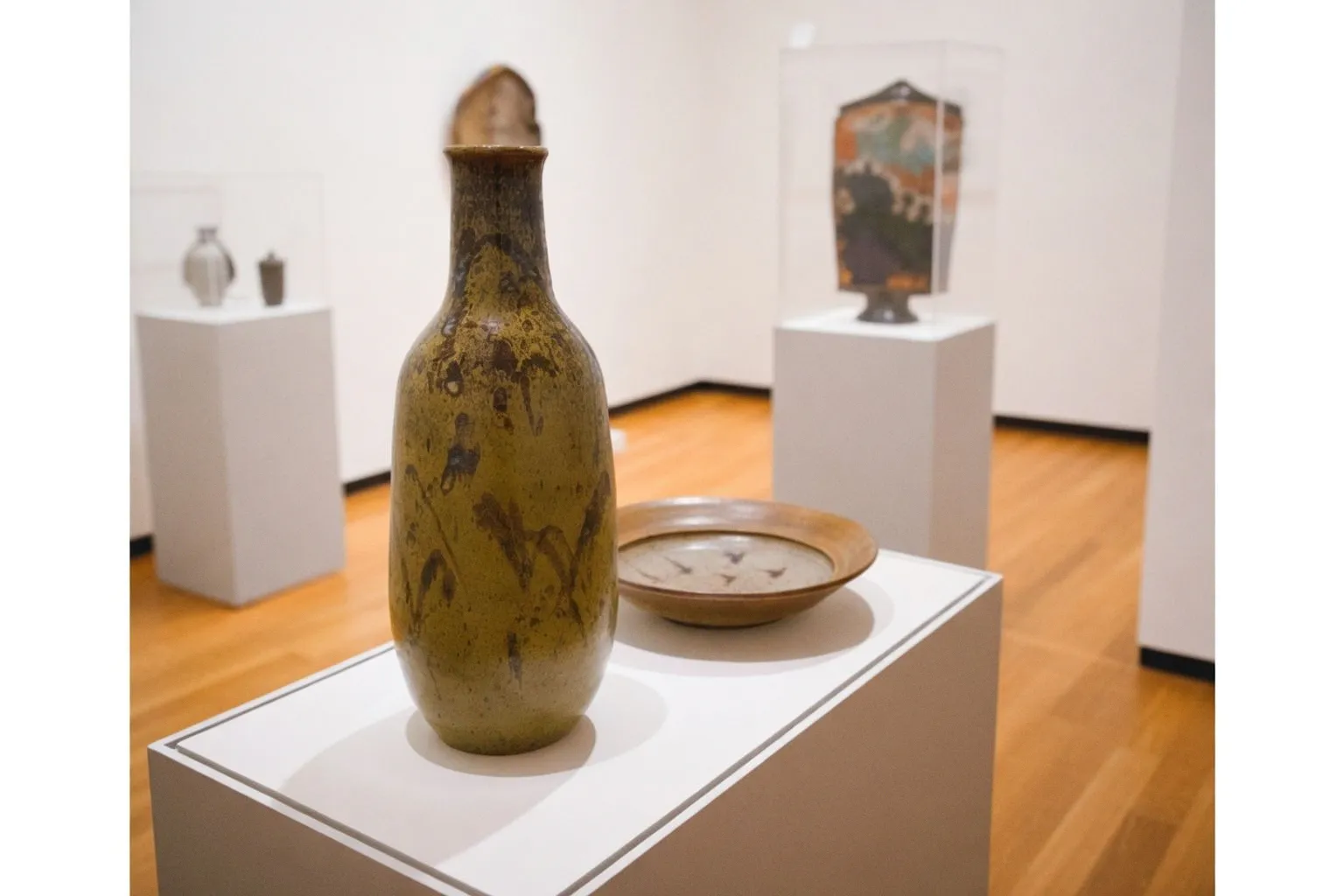 Keramik-Ausstellung im Krannert Art Museum: Zwischen Innovation und verpassten Chancen