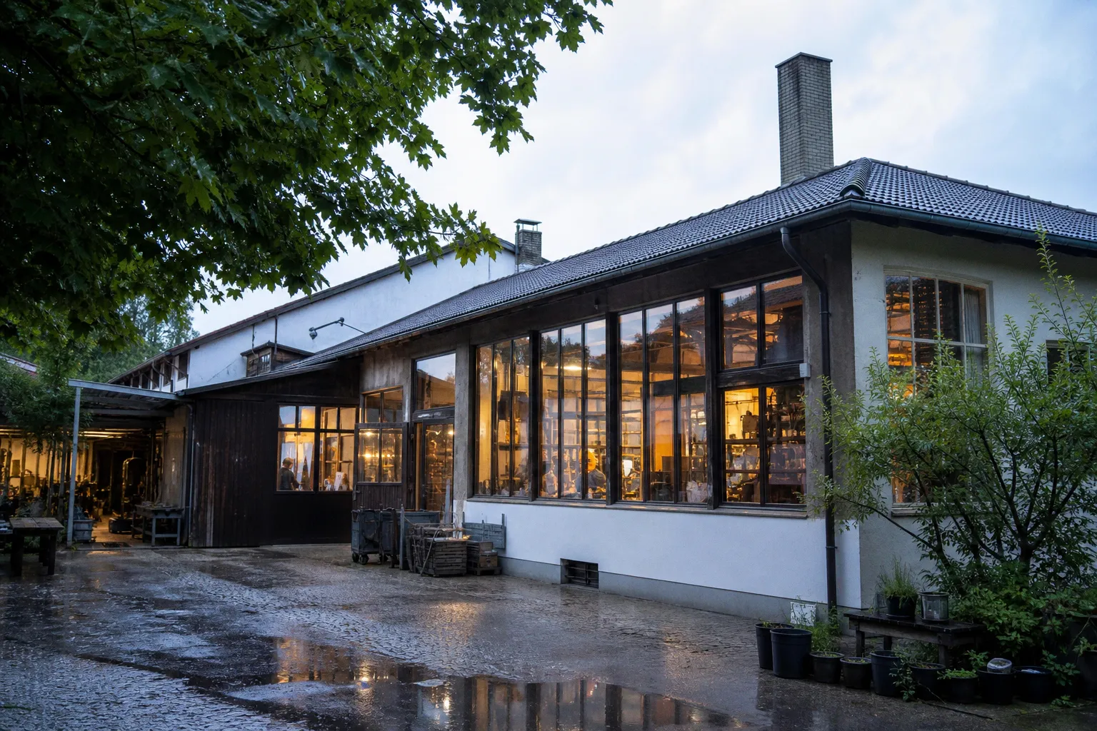 Studioglas: Was hinter dem Begriff der Glaskunst steckt