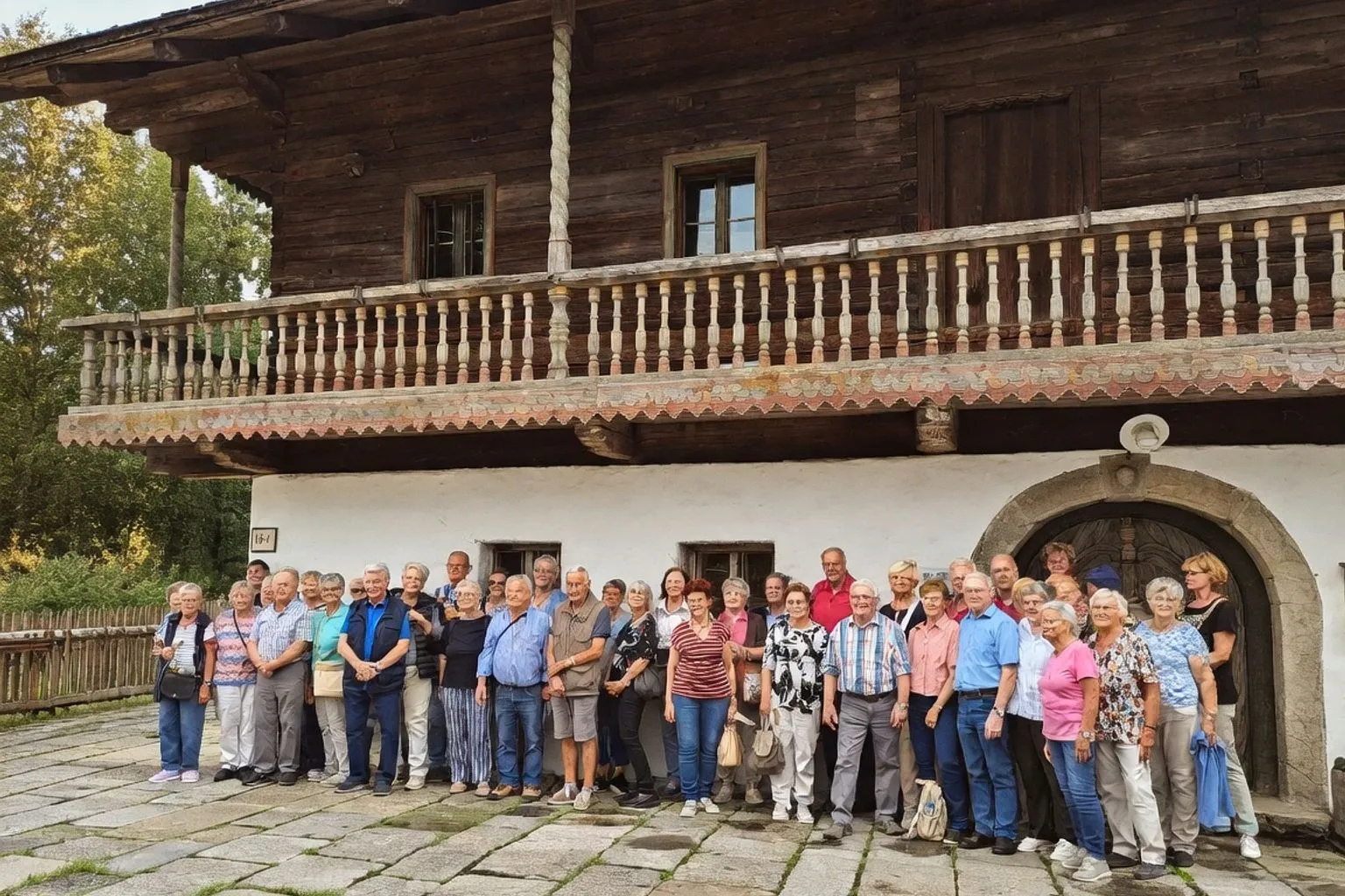 Zwischen Glaskunst und Kitsch: Eine Reise durch die Tradition des Bayerischen Waldes